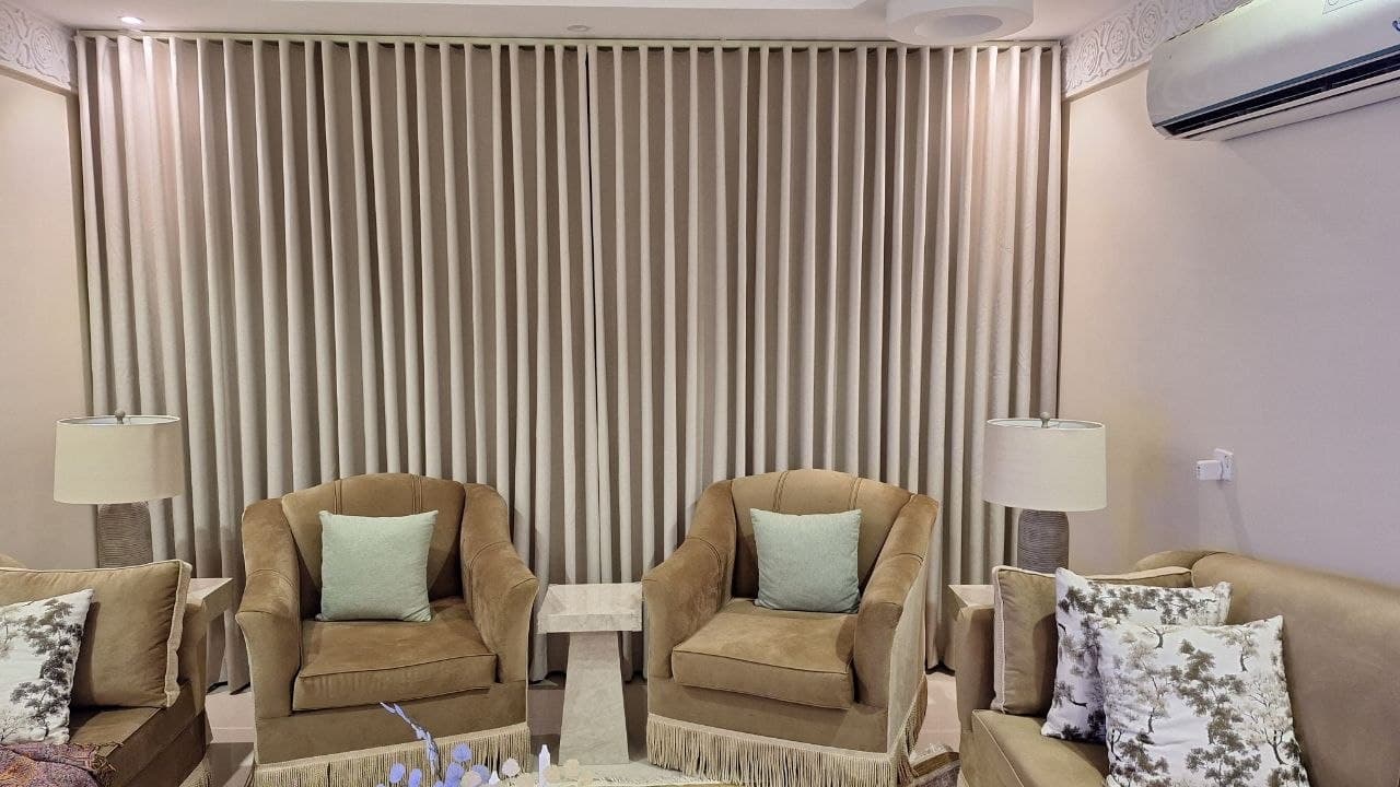 Curtain